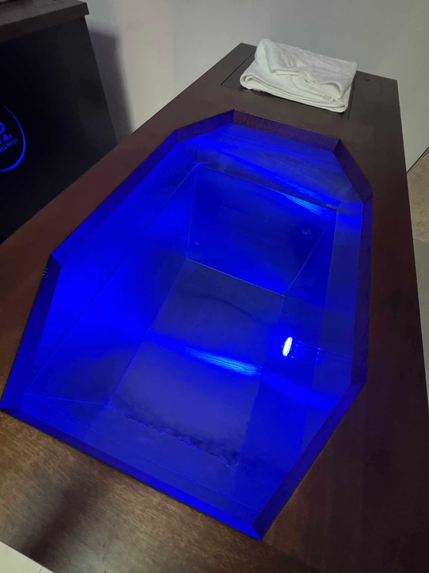 Cold Water Therapy, photograph 4 of 16