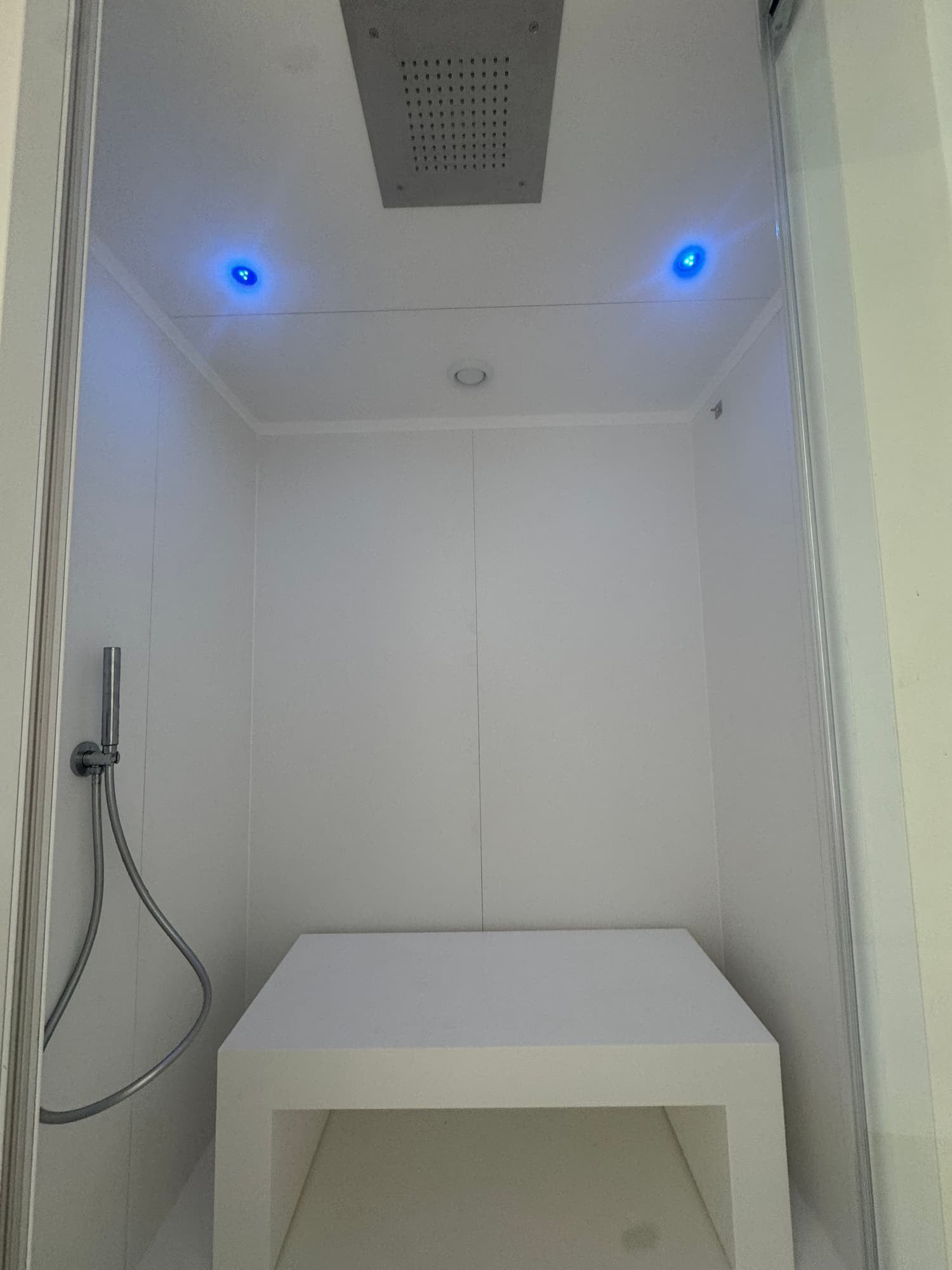 ONE Steam Room, photograph 8 of 9