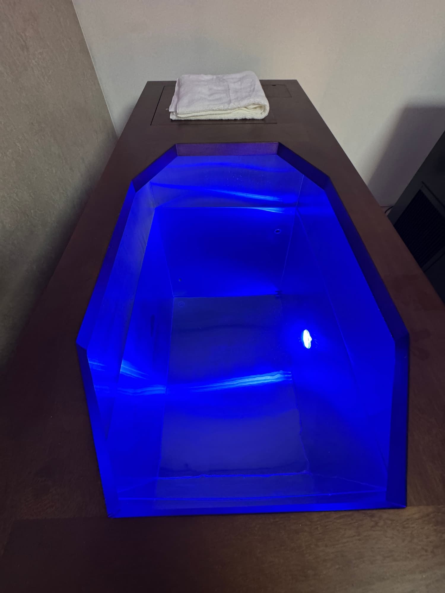 Hamilton, Contrast Therapy in its Purist Form