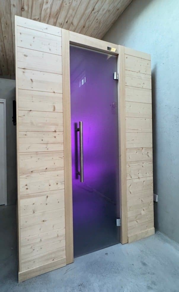 Smoked / Frosted Glass option for One Outdoor