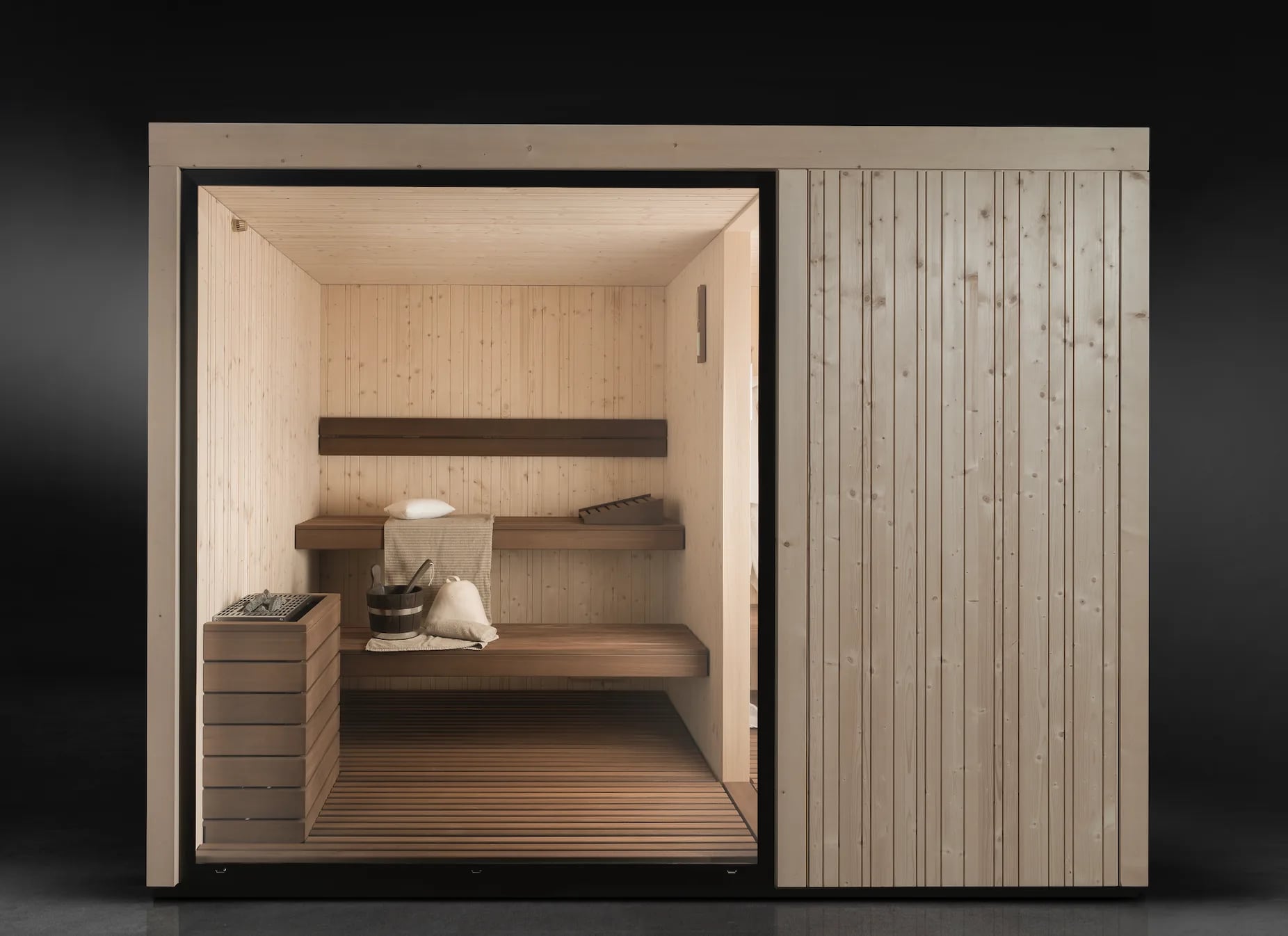 Panorama cabin with timber interior and integrated dressing space